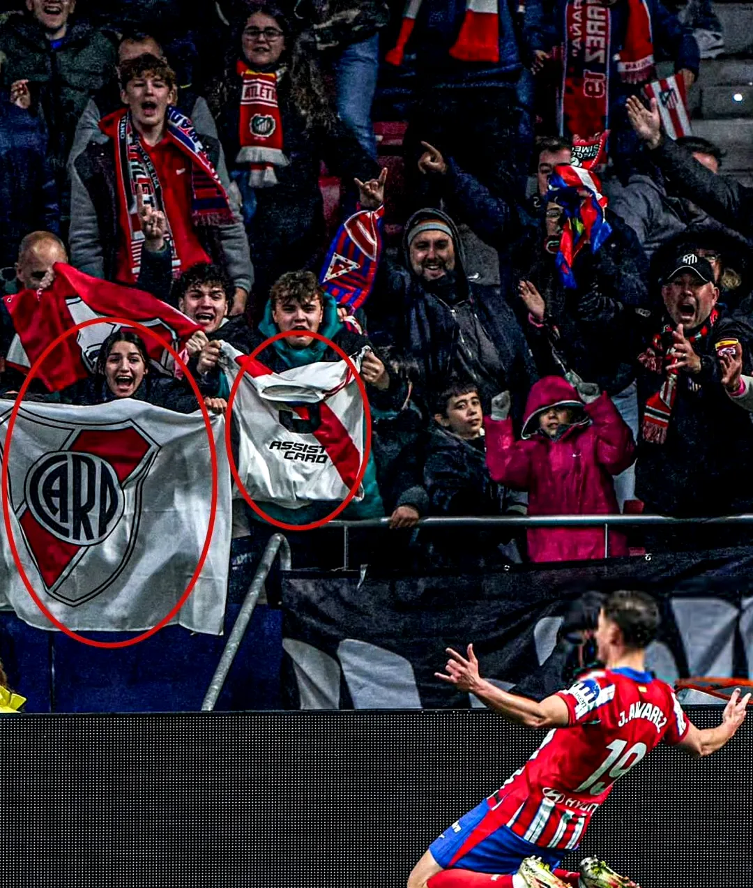 秘鲁逆转塞维利亚,阿尔瓦雷斯关键制胜 秘鲁逆转塞维利亚,阿尔瓦雷斯关键制胜