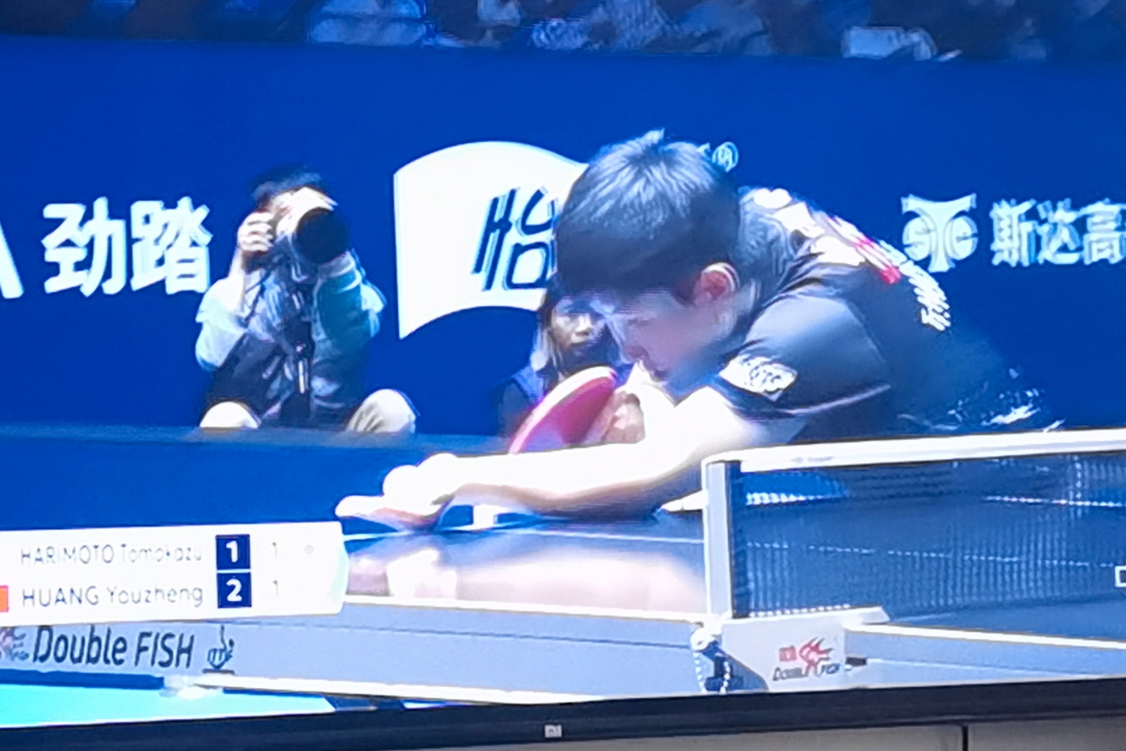 包含韩国乒乓球队翻盘法国乒乓球队，张本智和完成帽子戏法的词条