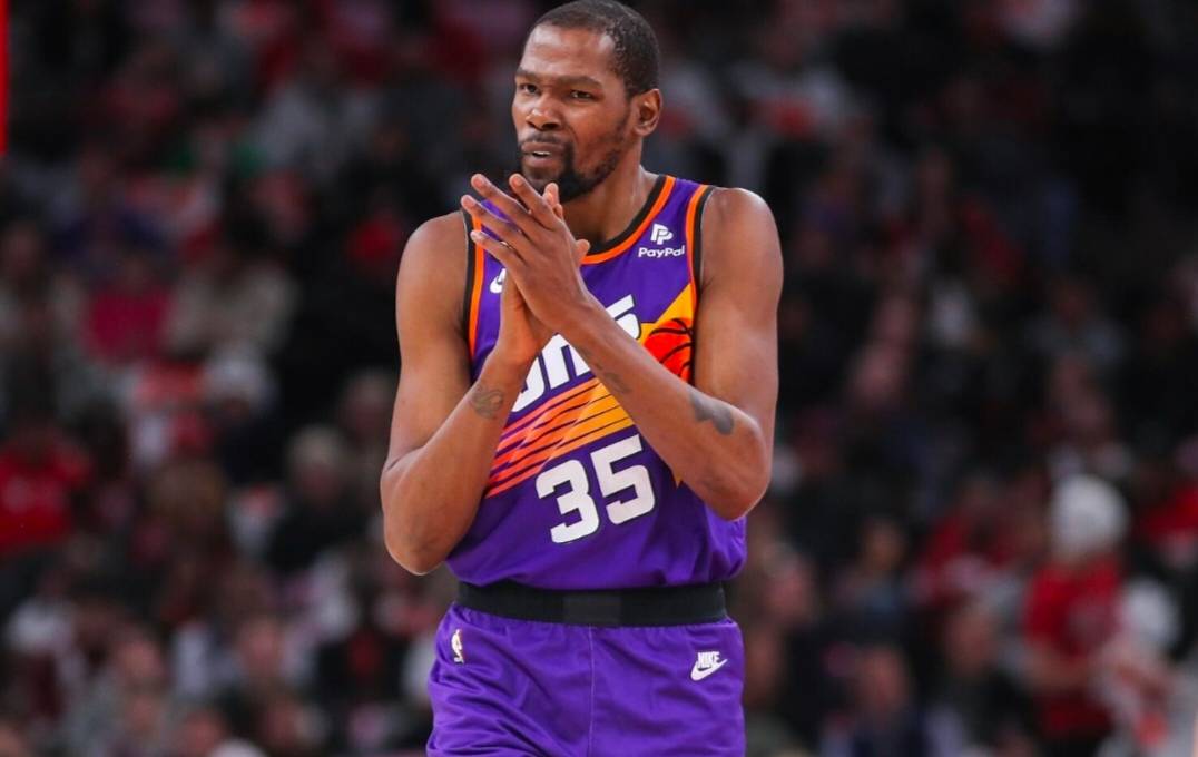 骑士横扫浙江队，杜兰特状态火热