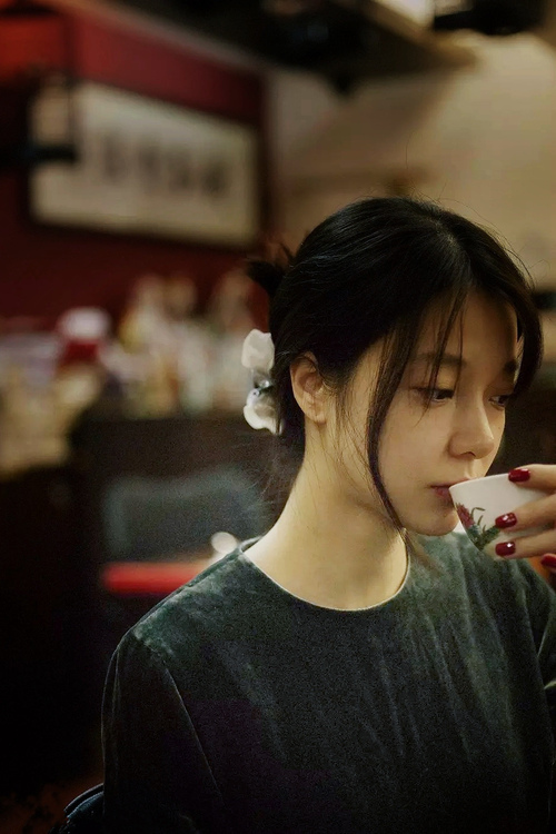 当维尼修斯穿上里昂球衣，一场颠覆预言的欧冠关键战