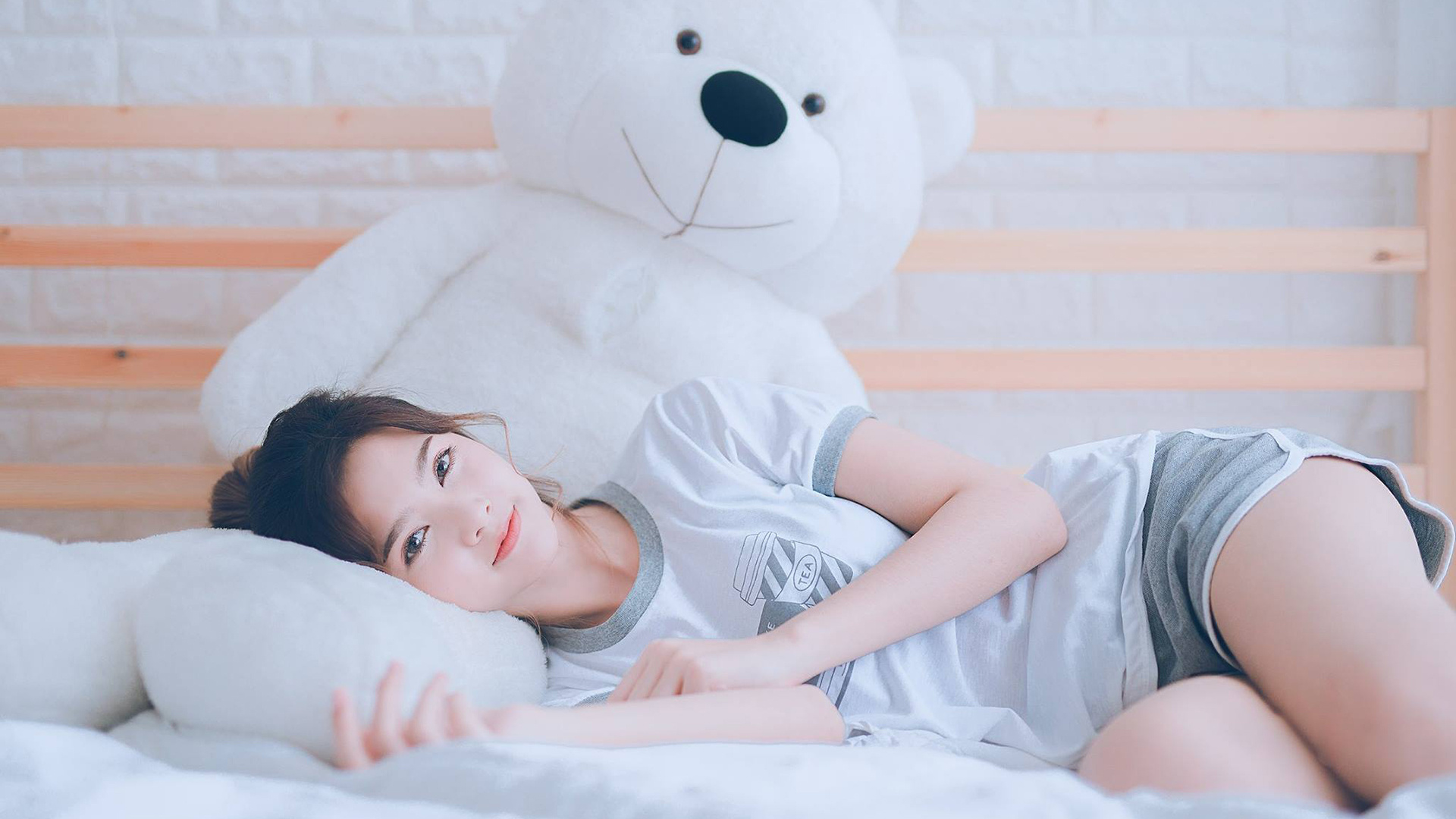 足球世界的双重奏，巴西轻取塞内加尔，福登带队取胜展露新气象