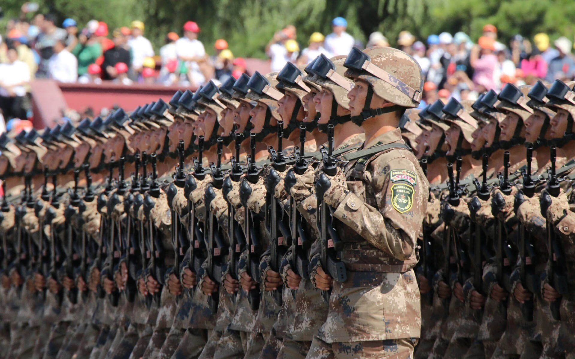锡安狂暴砍分助灰熊淘汰尼克斯，用实力打破所有质疑